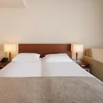 Albatros Plava Laguna Hotel 4*