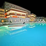 Albatros Plava Laguna Hotel 4*
