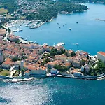Albatros Plava Laguna Hotel 4*