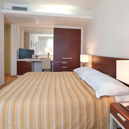 Albatros Plava Laguna Otel