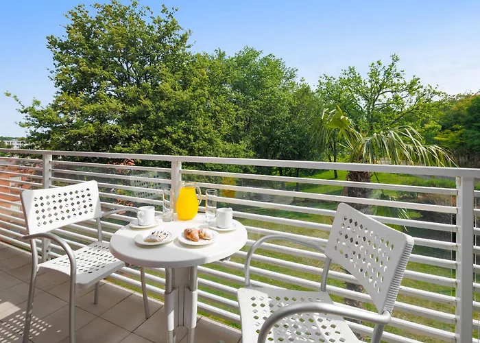 Albatros Plava Laguna 酒店