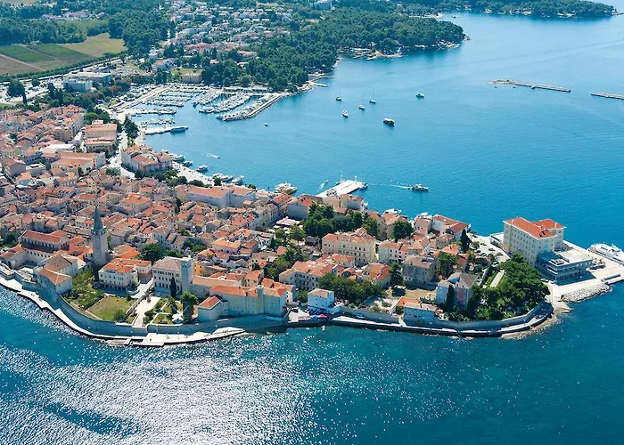 Albatros Plava Laguna Ξενοδοχείο 4*