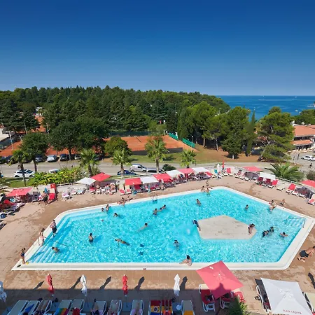 Albatros Plava Laguna Hotel 4*