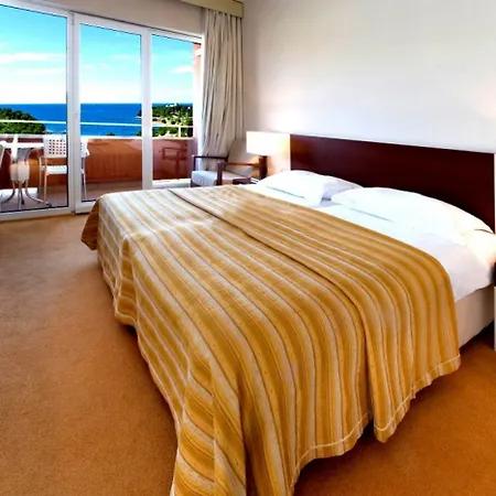 Albatros Plava Laguna ホテル 4*