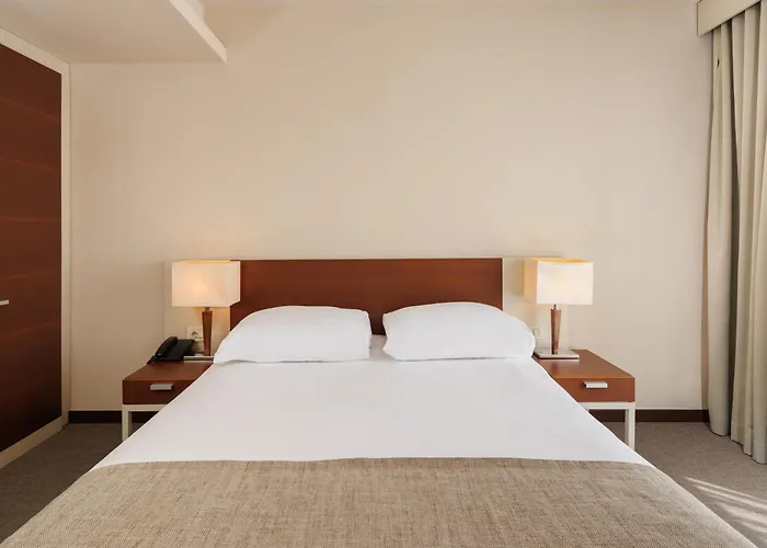 Albatros Plava Laguna Hotel 4*